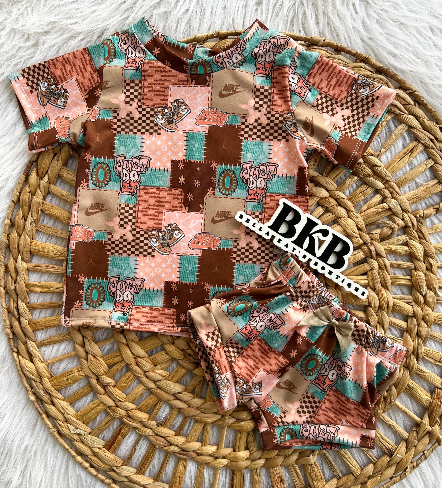 Boujee western T-Shirt & Shortie set