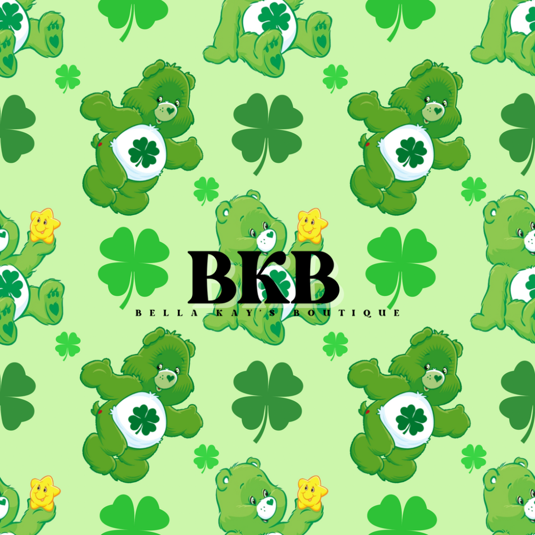 Adult T-Shirt bear & clover