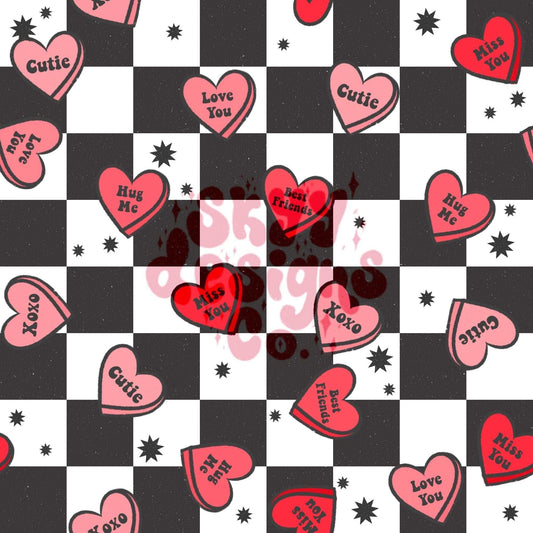 Checkered red hearts