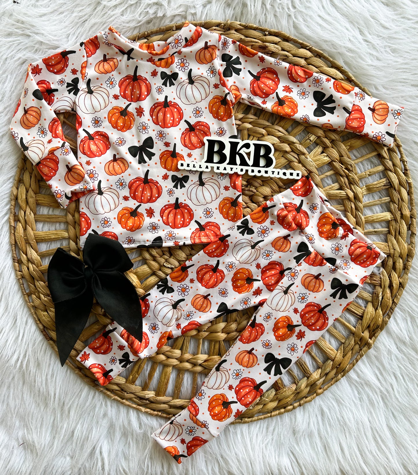 Dot pumpkin long sleeve and pants lounge set