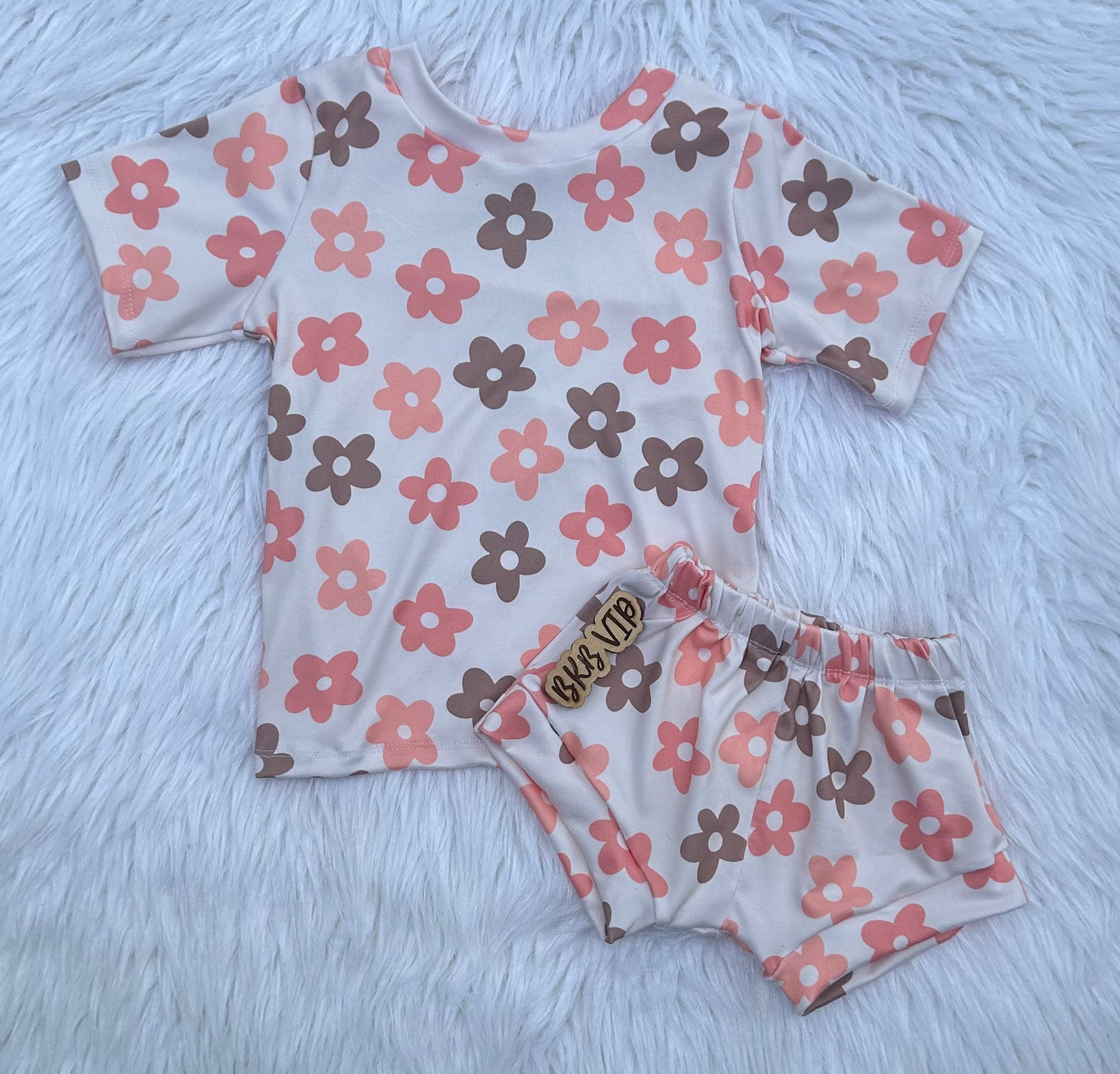 Tan floral T-shirt & shorties set